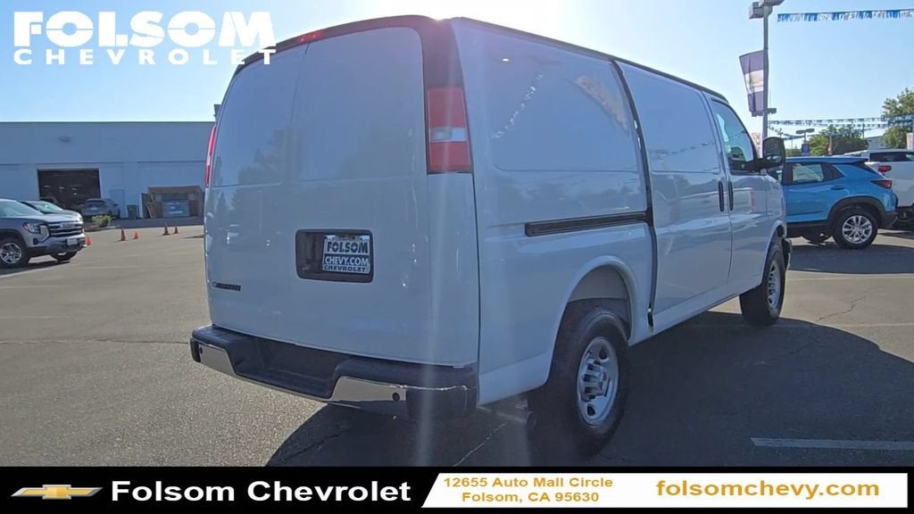 2026 Chevrolet Express Cargo WT