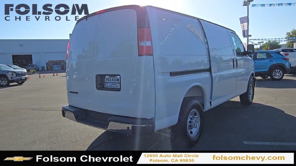 2026 Chevrolet Express Cargo WT