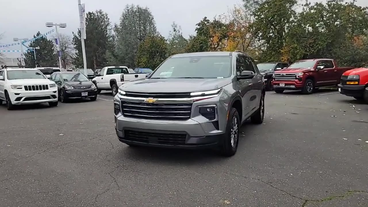 2026 Chevrolet Traverse LT