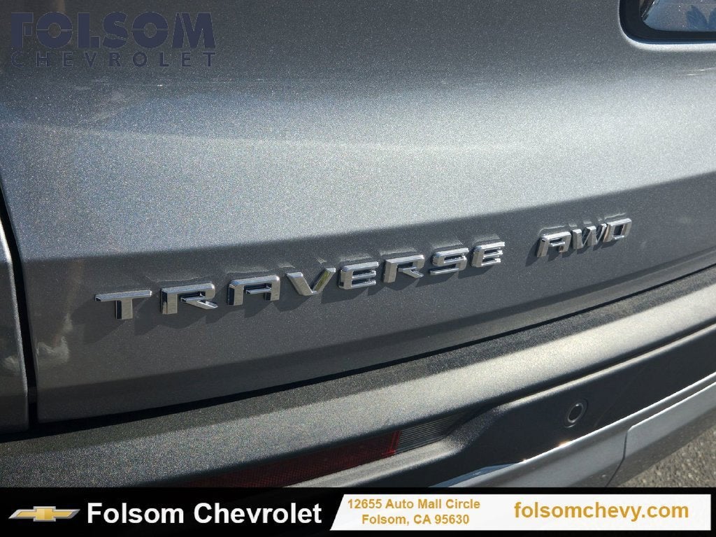 2027 Chevrolet Traverse LT