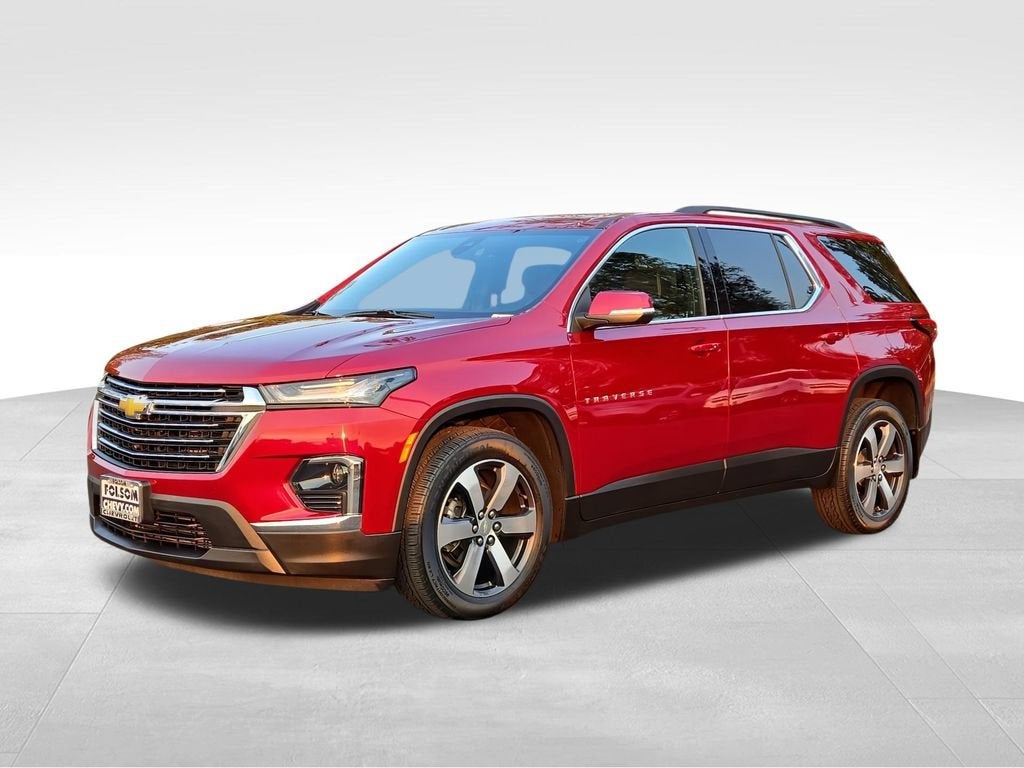 2023 Chevrolet Traverse LT Leather