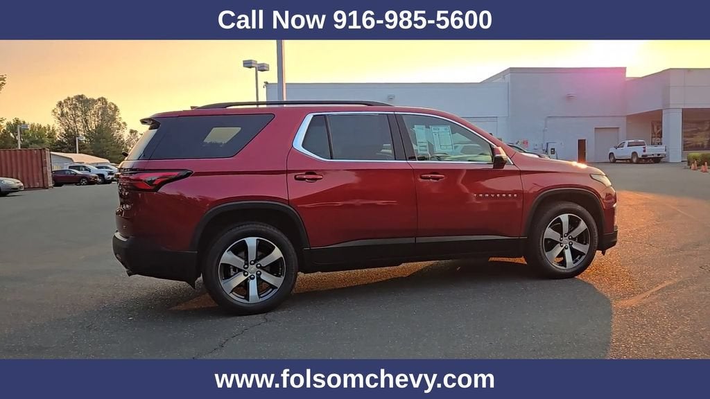 2023 Chevrolet Traverse LT Leather