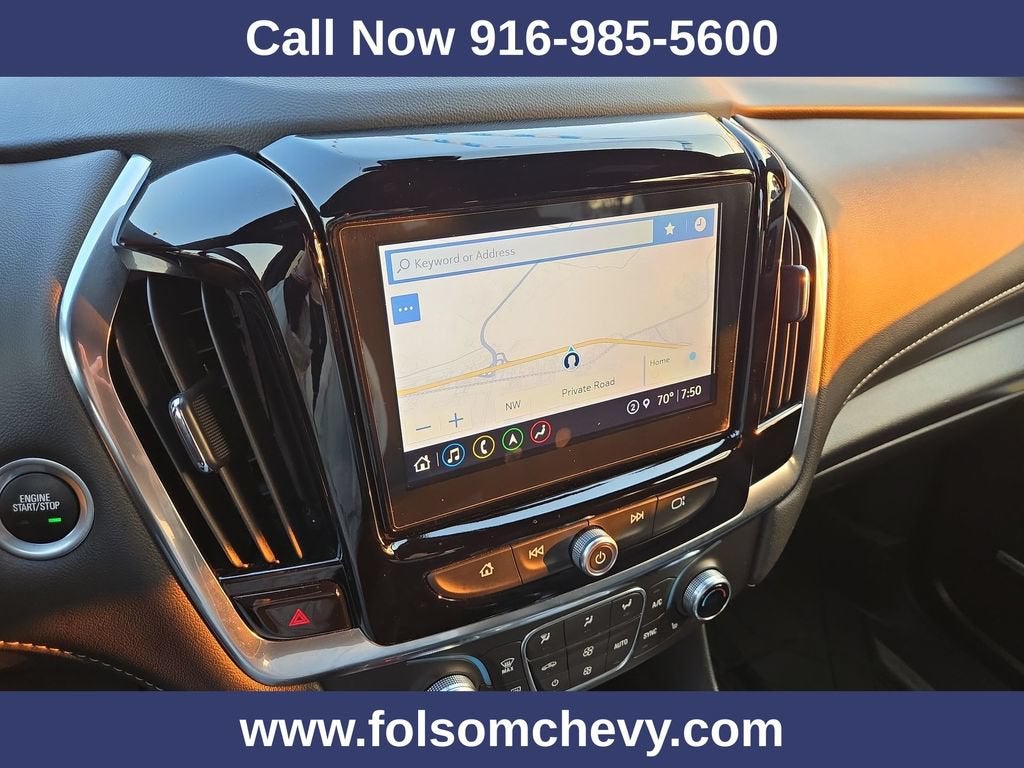 2023 Chevrolet Traverse LT Leather