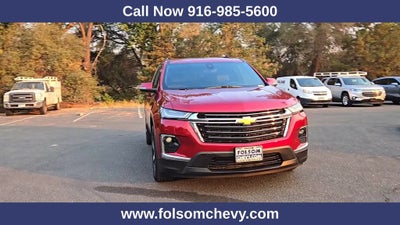 2023 Chevrolet Traverse LT Leather