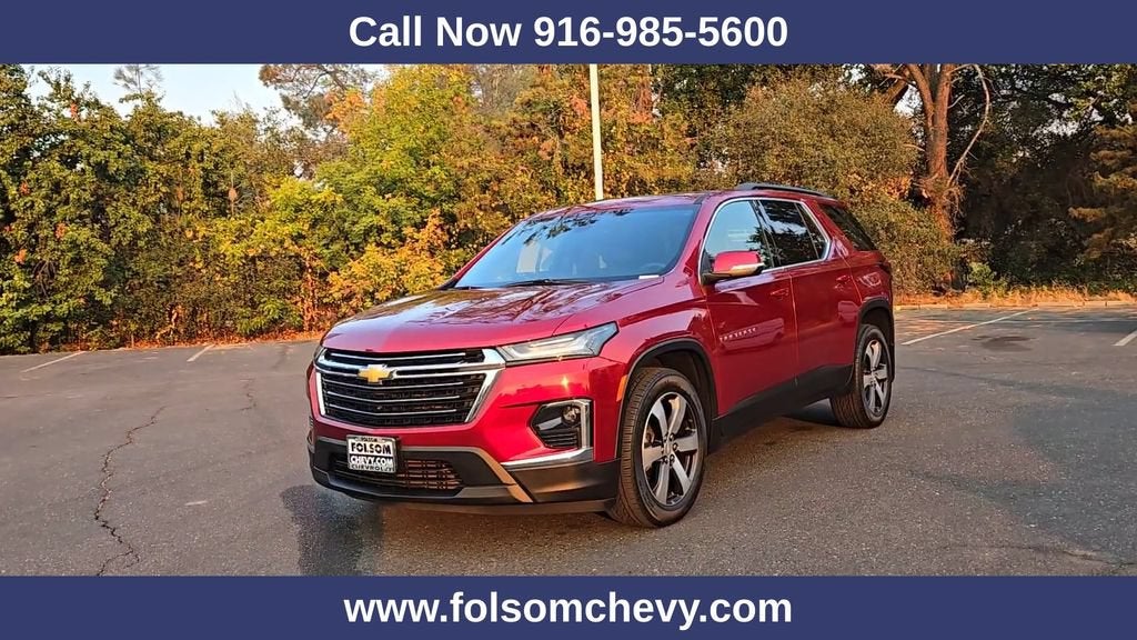 2023 Chevrolet Traverse LT Leather