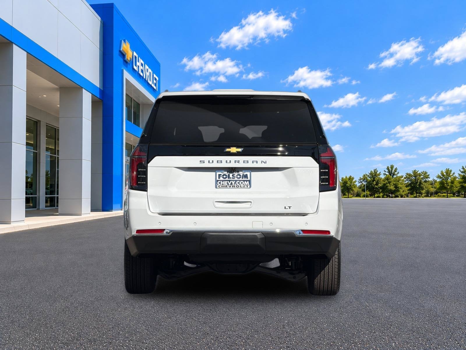 2026 Chevrolet Suburban LT