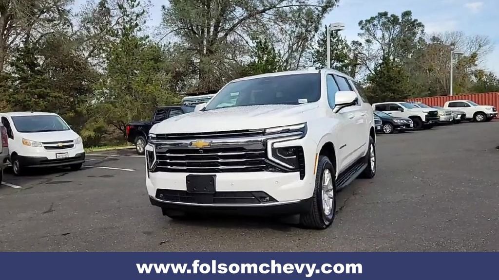 2026 Chevrolet Suburban LT