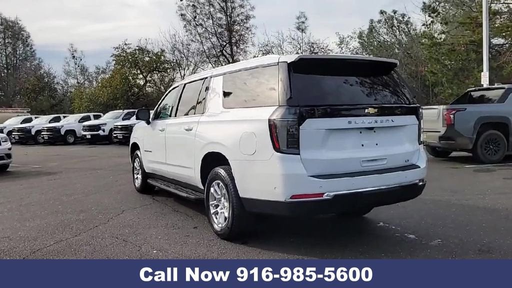 2026 Chevrolet Suburban LT