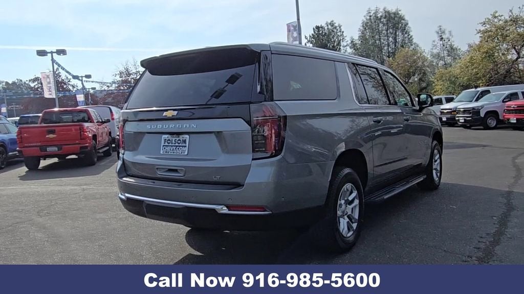 2026 Chevrolet Suburban LT