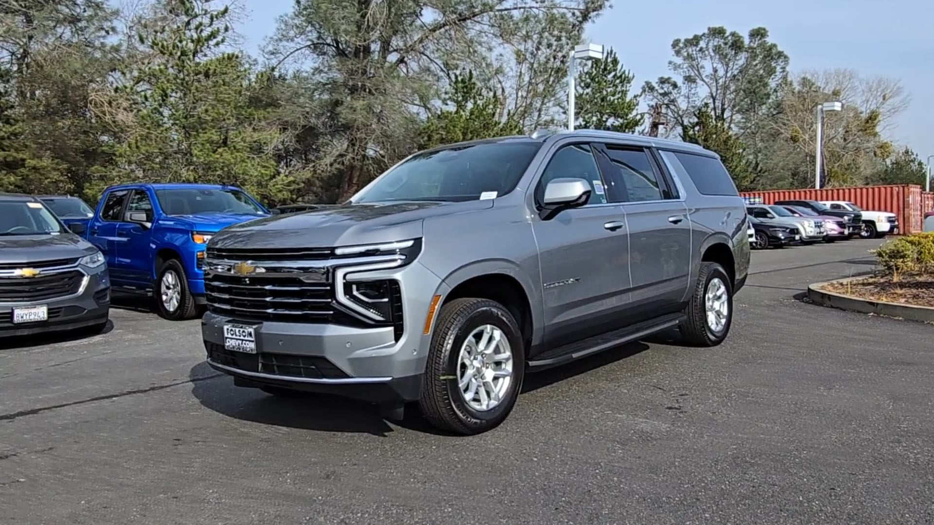 2026 Chevrolet Suburban LT