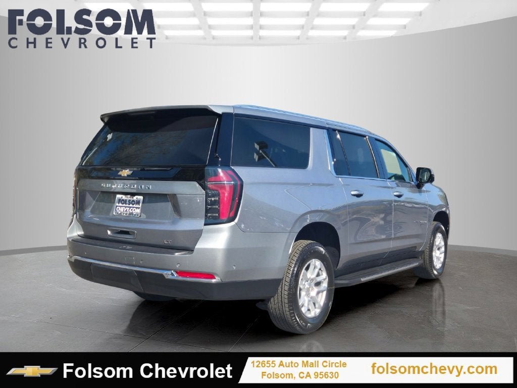 2026 Chevrolet Suburban LT
