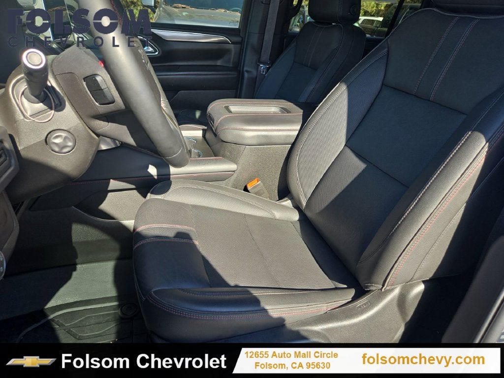 2024 Chevrolet Suburban RST