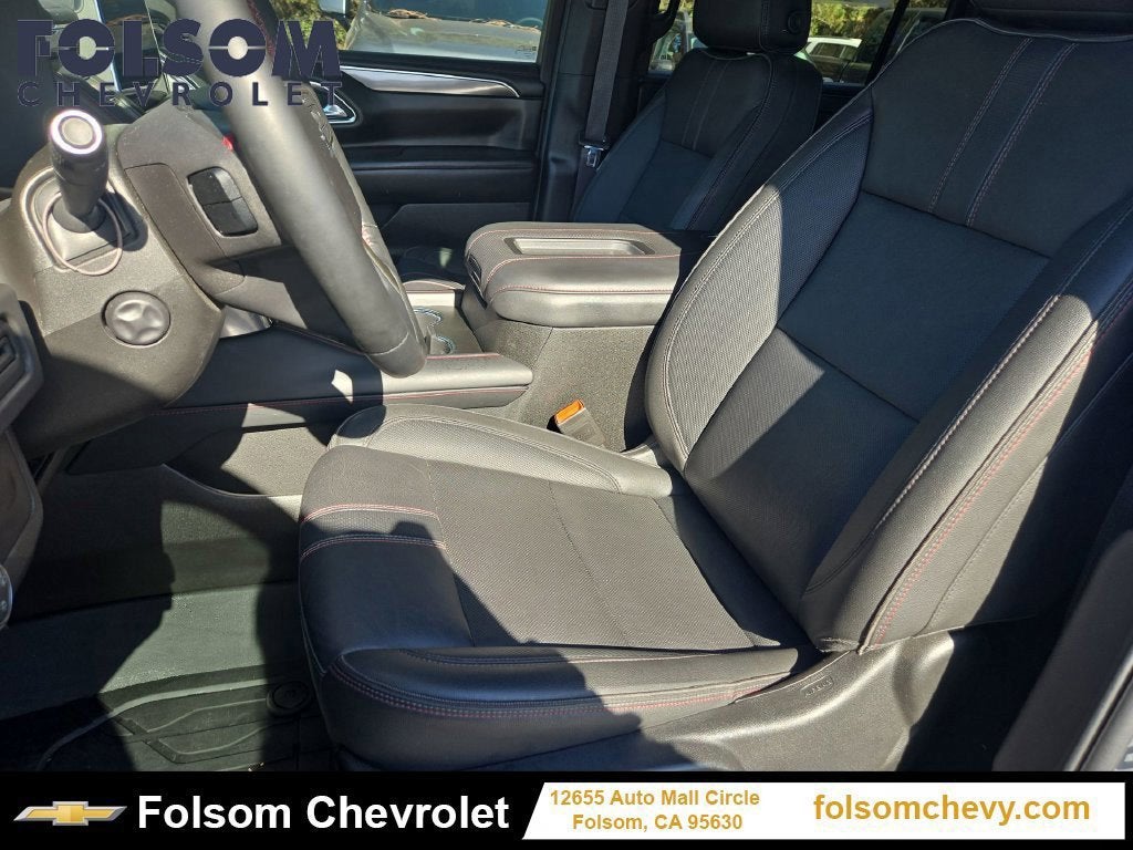 2024 Chevrolet Suburban RST