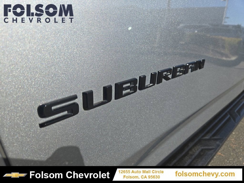 2024 Chevrolet Suburban RST