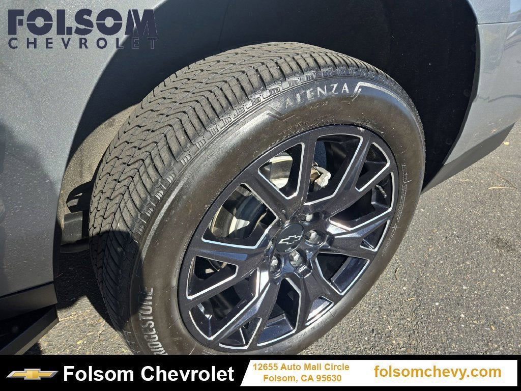 2024 Chevrolet Suburban RST