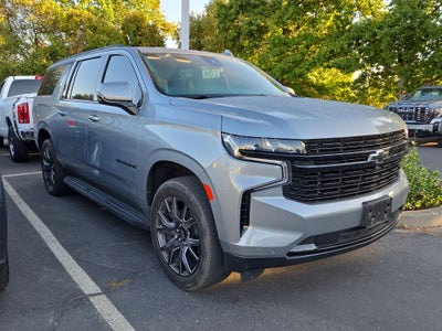 2024 Chevrolet Suburban RST