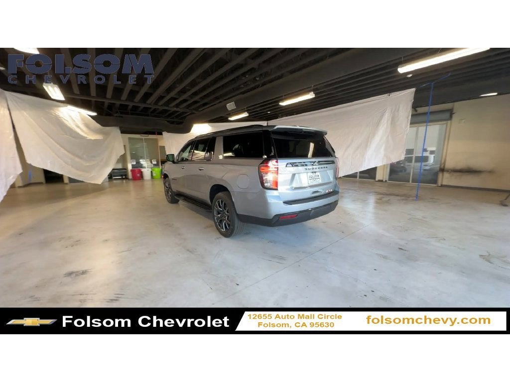 2024 Chevrolet Suburban RST