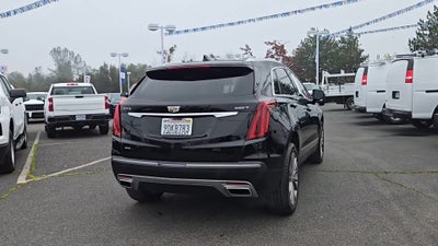 2022 Cadillac XT5 Premium Luxury