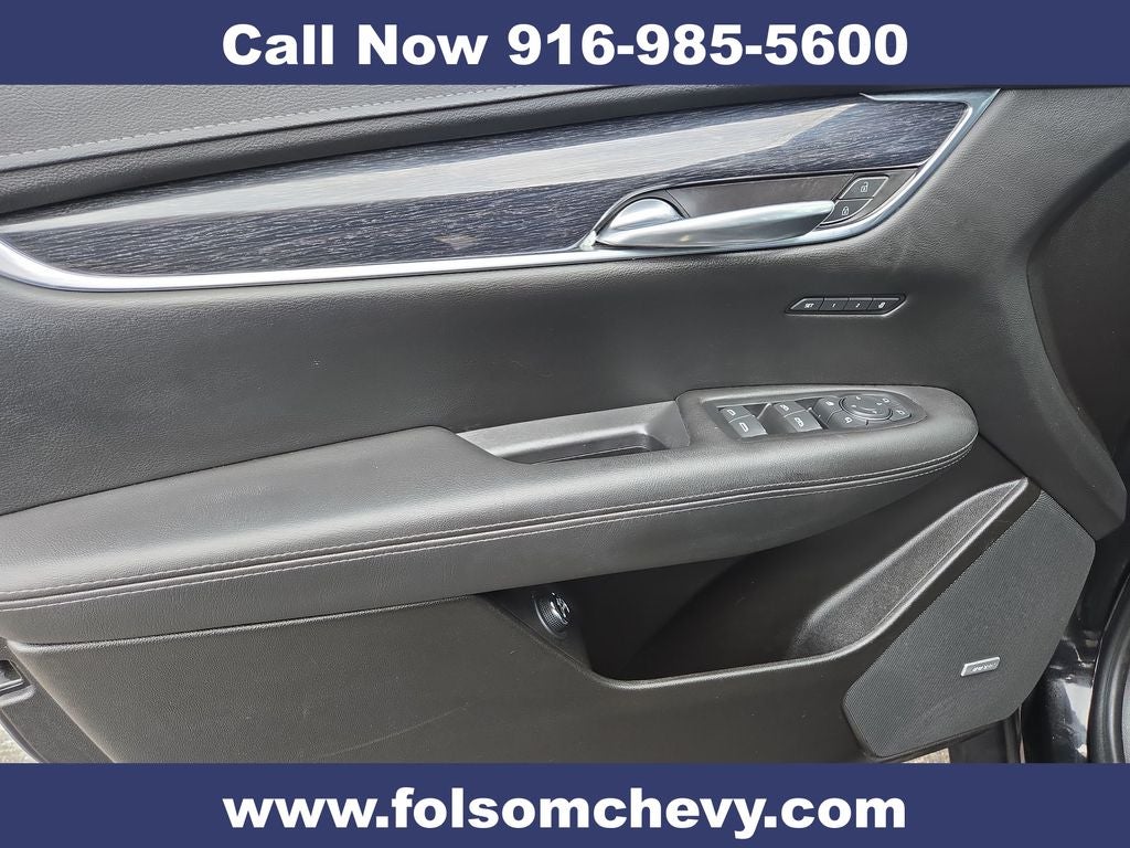 2022 Cadillac XT5 Premium Luxury