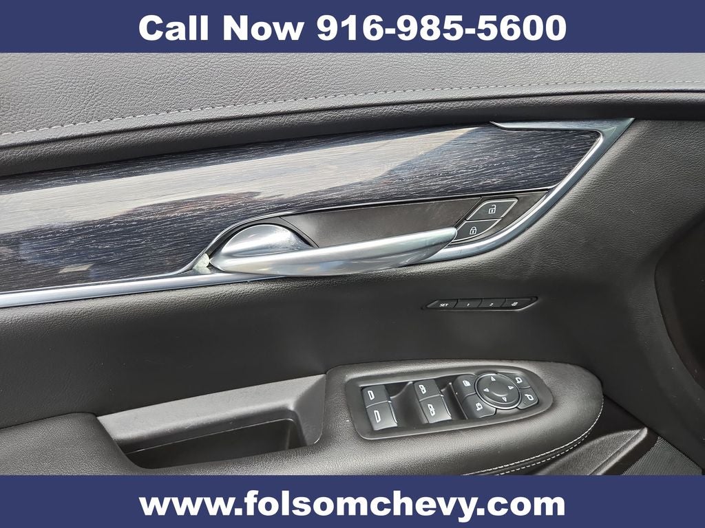 2022 Cadillac XT5 Premium Luxury