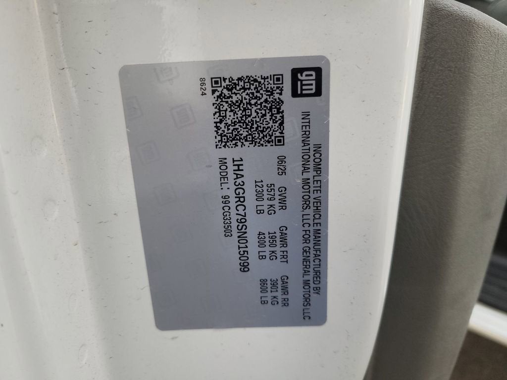 2025 Chevrolet Express Cutaway 3500 1WT