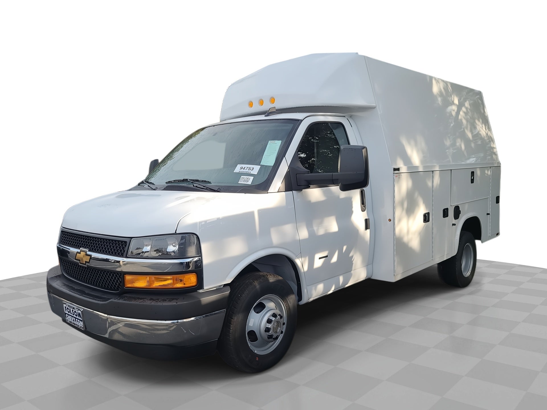 2025 Chevrolet Express Cutaway 3500 1WT