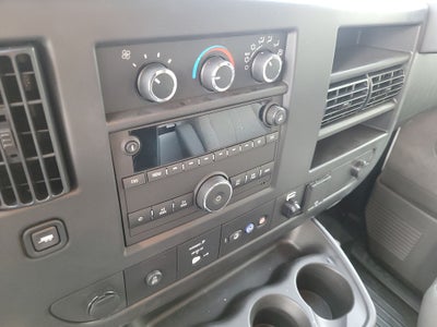 2025 Chevrolet Express Cutaway 3500 1WT