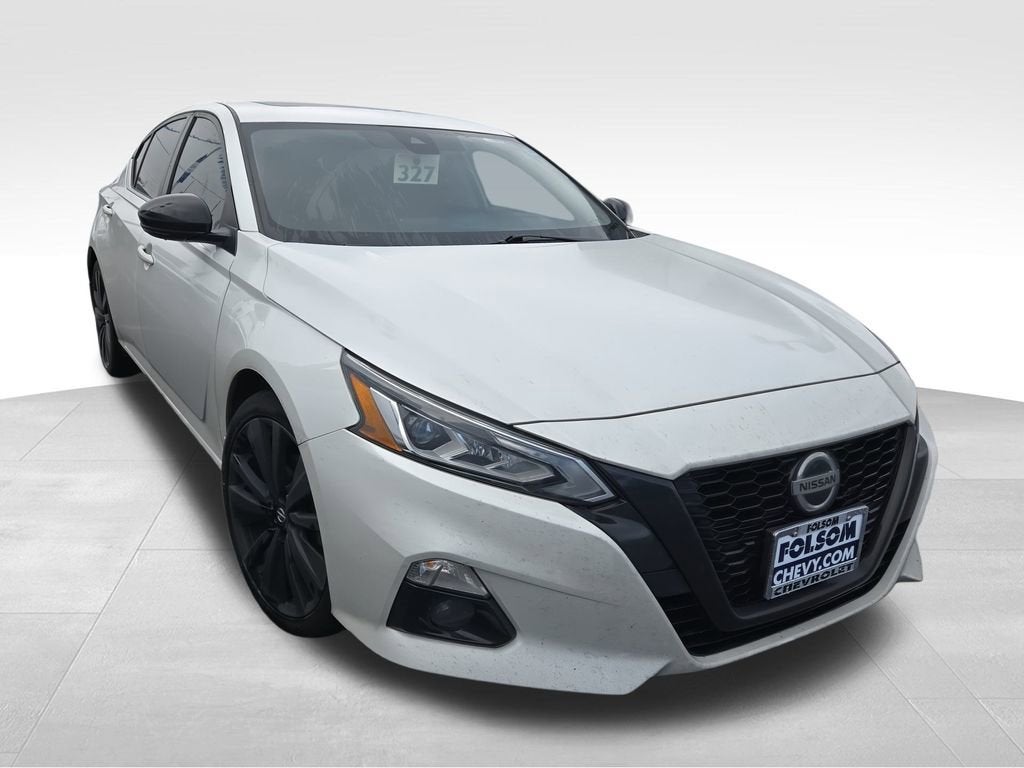 2022 Nissan Altima SR FWD