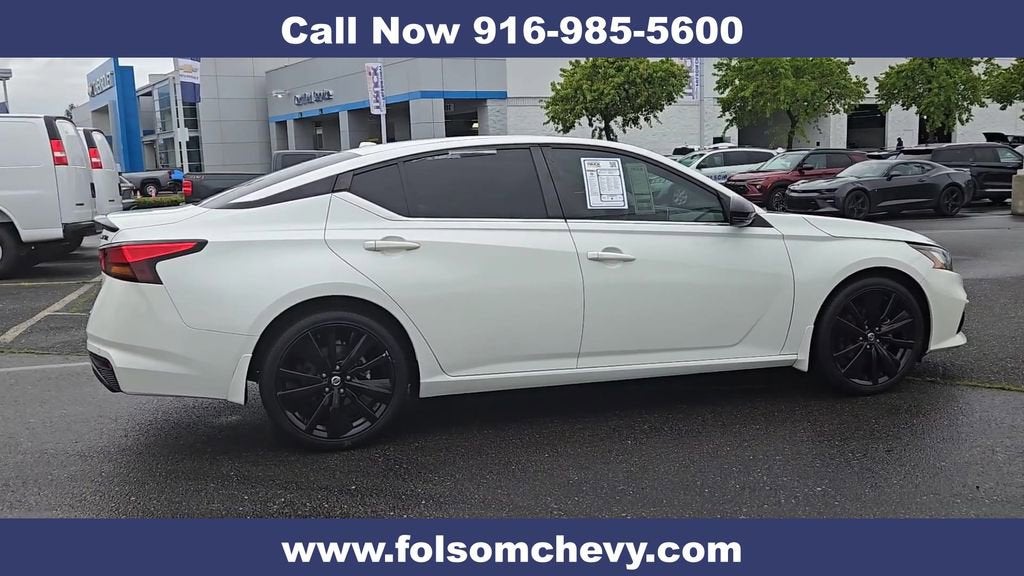 2022 Nissan Altima SR FWD