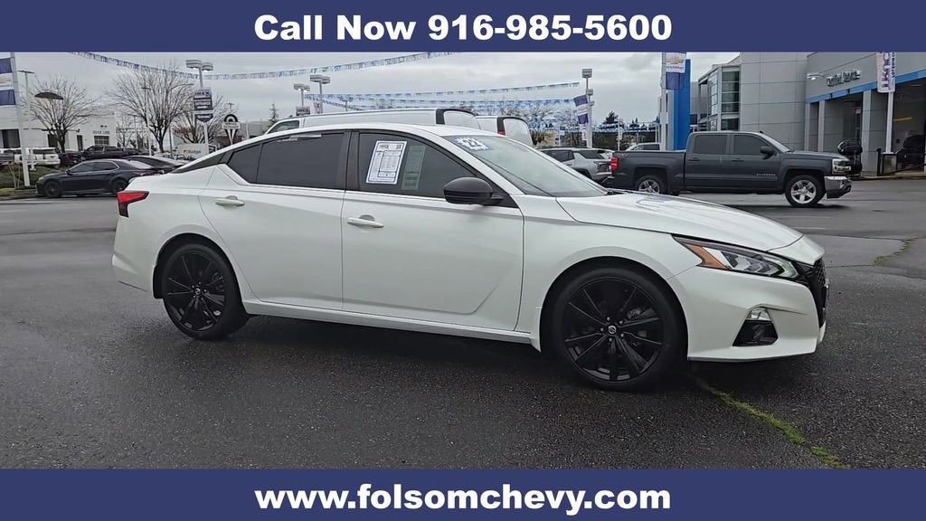 2022 Nissan Altima SR FWD