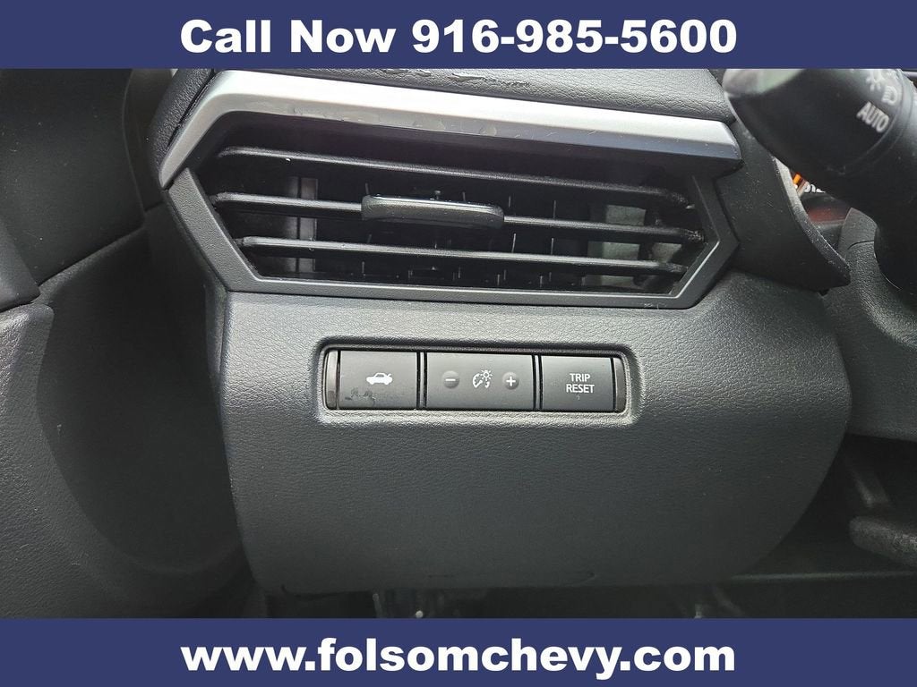 2022 Nissan Altima SR FWD