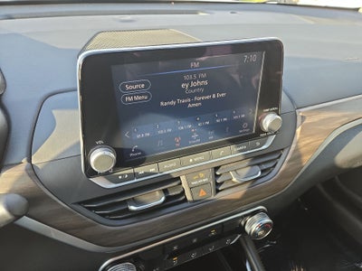 2023 Nissan Altima 2.5 SV