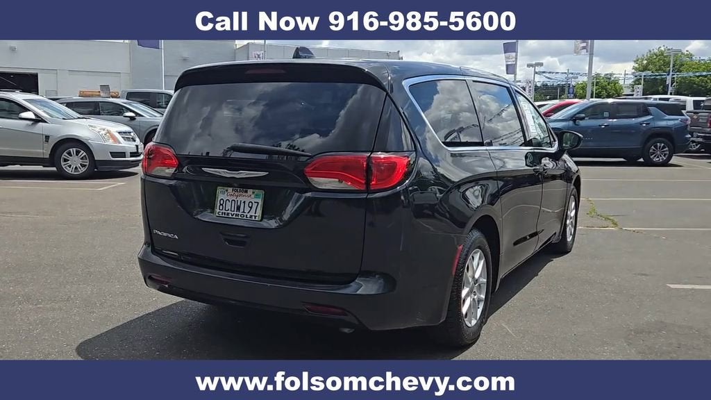 2017 Chrysler Pacifica Touring
