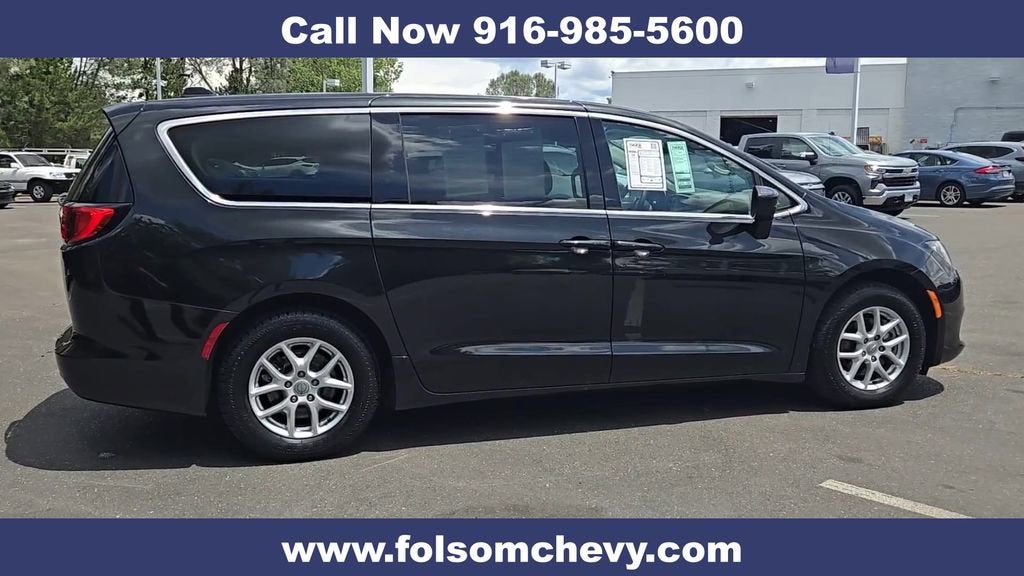 2017 Chrysler Pacifica Touring