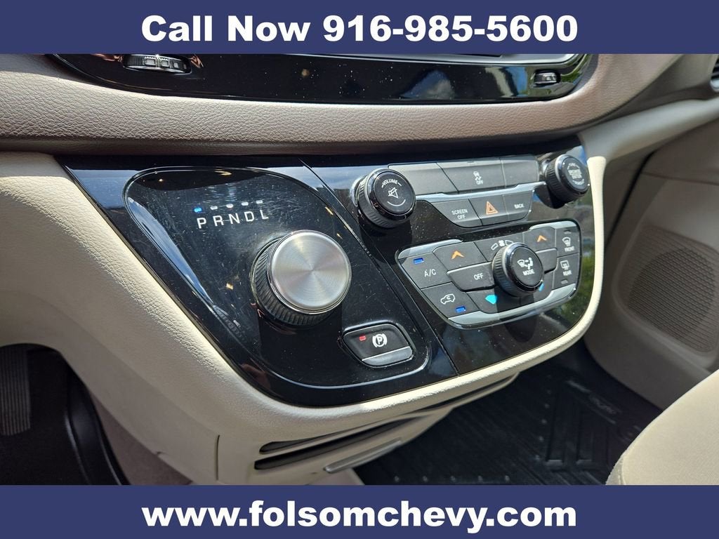 2017 Chrysler Pacifica Touring