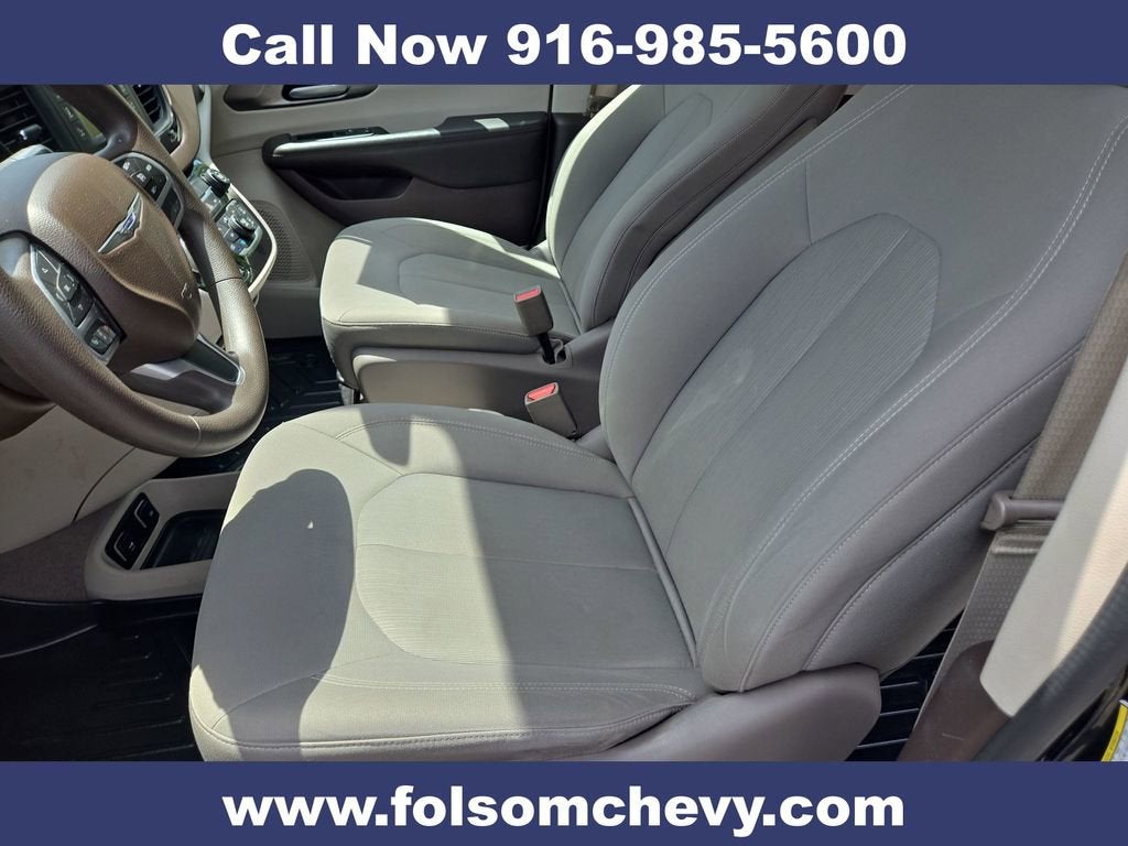 2017 Chrysler Pacifica Touring