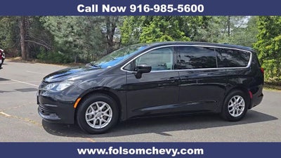 2017 Chrysler Pacifica Touring