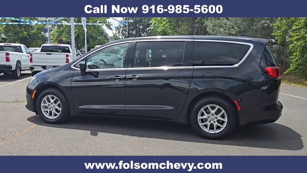 2017 Chrysler Pacifica Touring