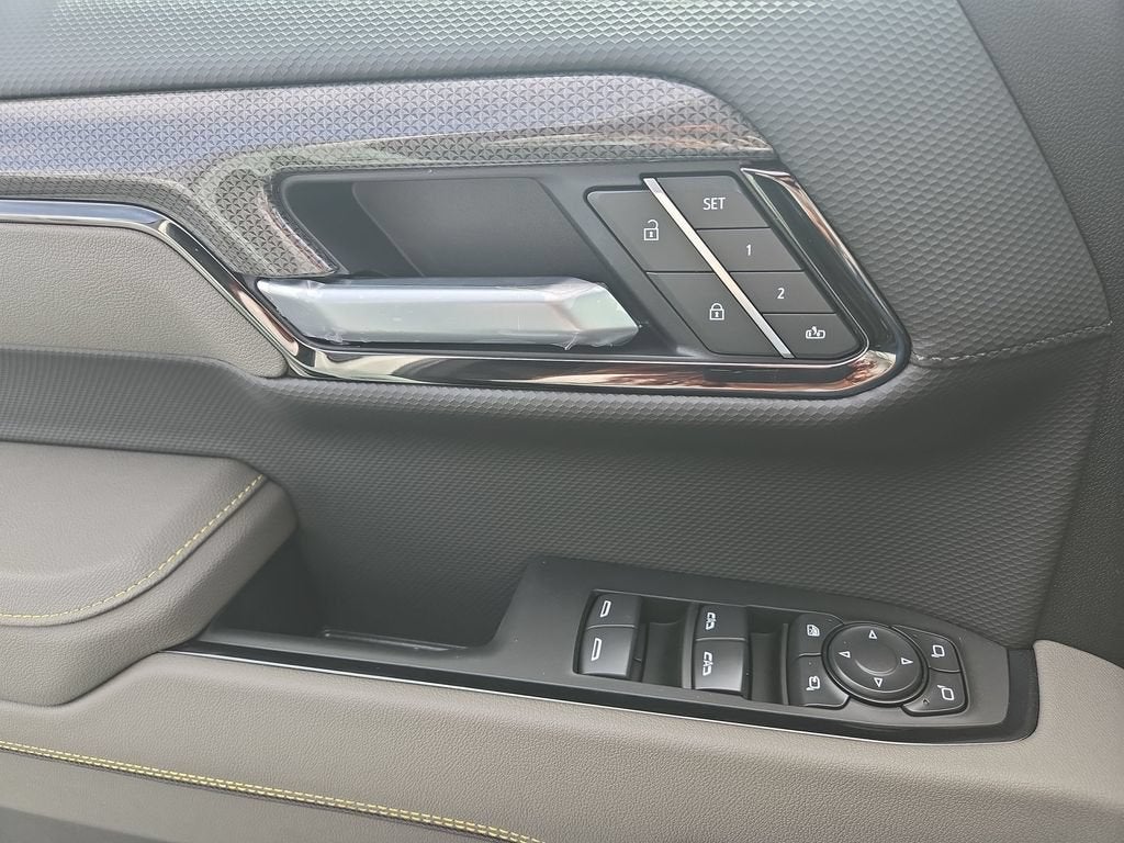 2026 Chevrolet Silverado 1500 ZR2 - Photo 15