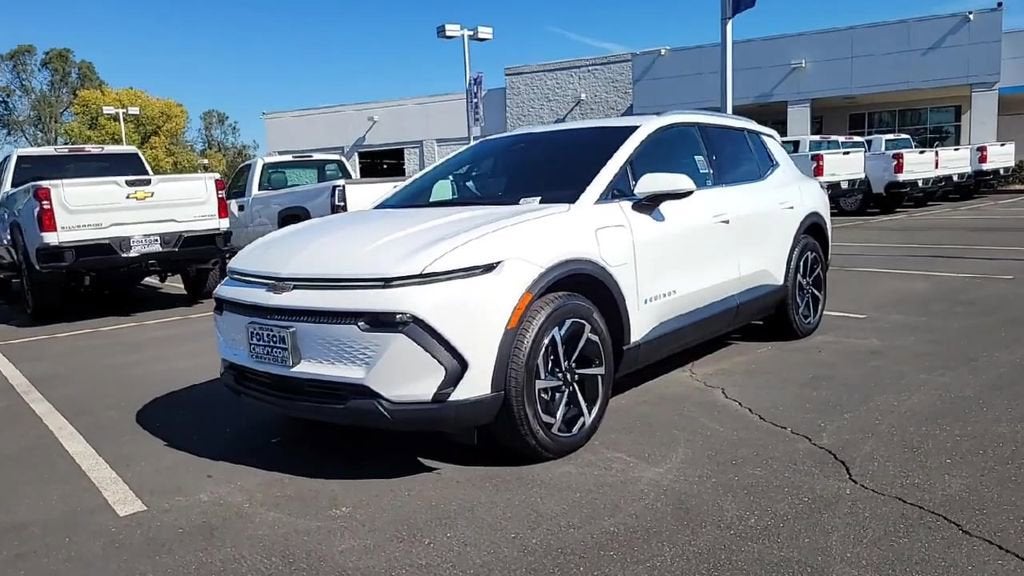 2026 Chevrolet Equinox EV LT