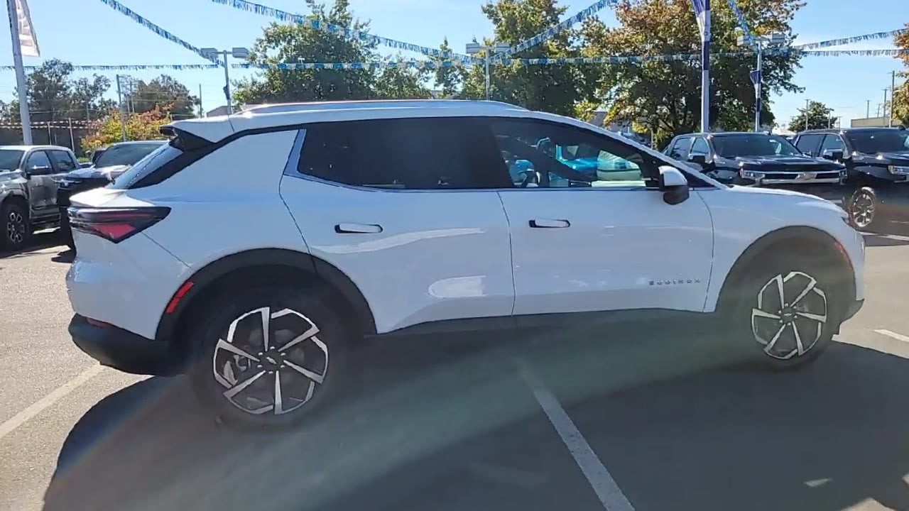 2026 Chevrolet Equinox EV LT