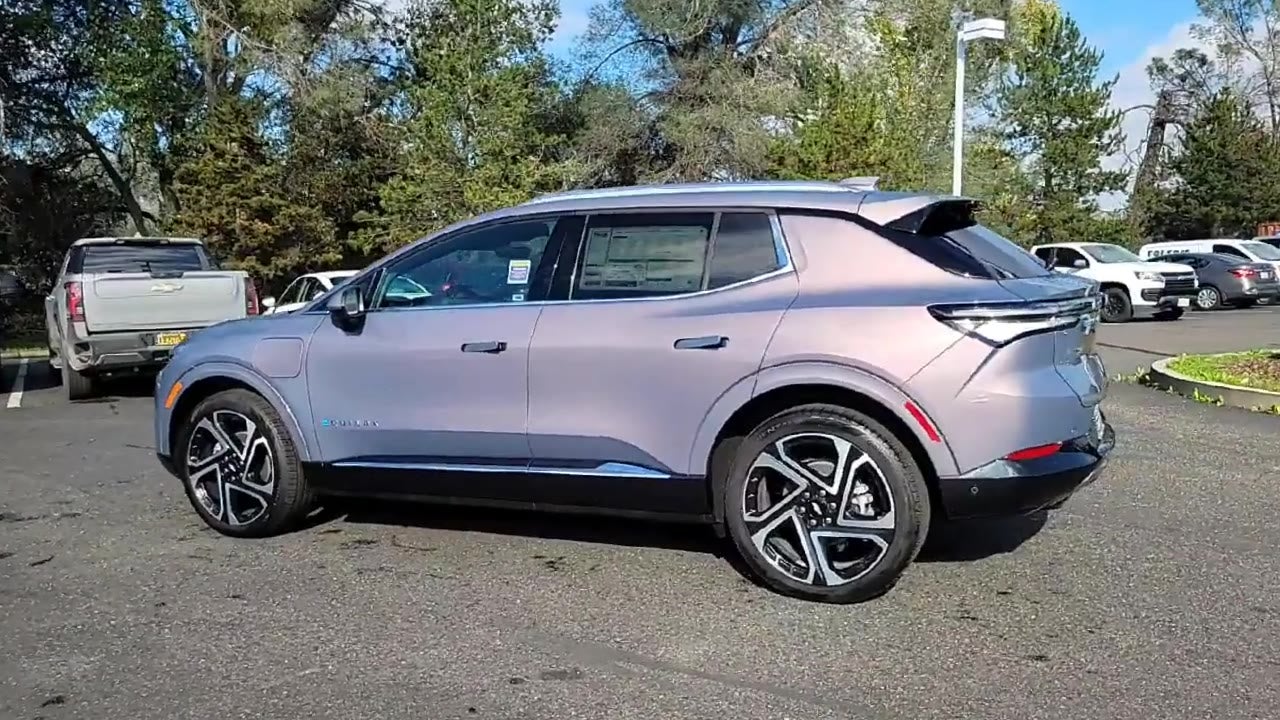 2026 Chevrolet Equinox EV LT