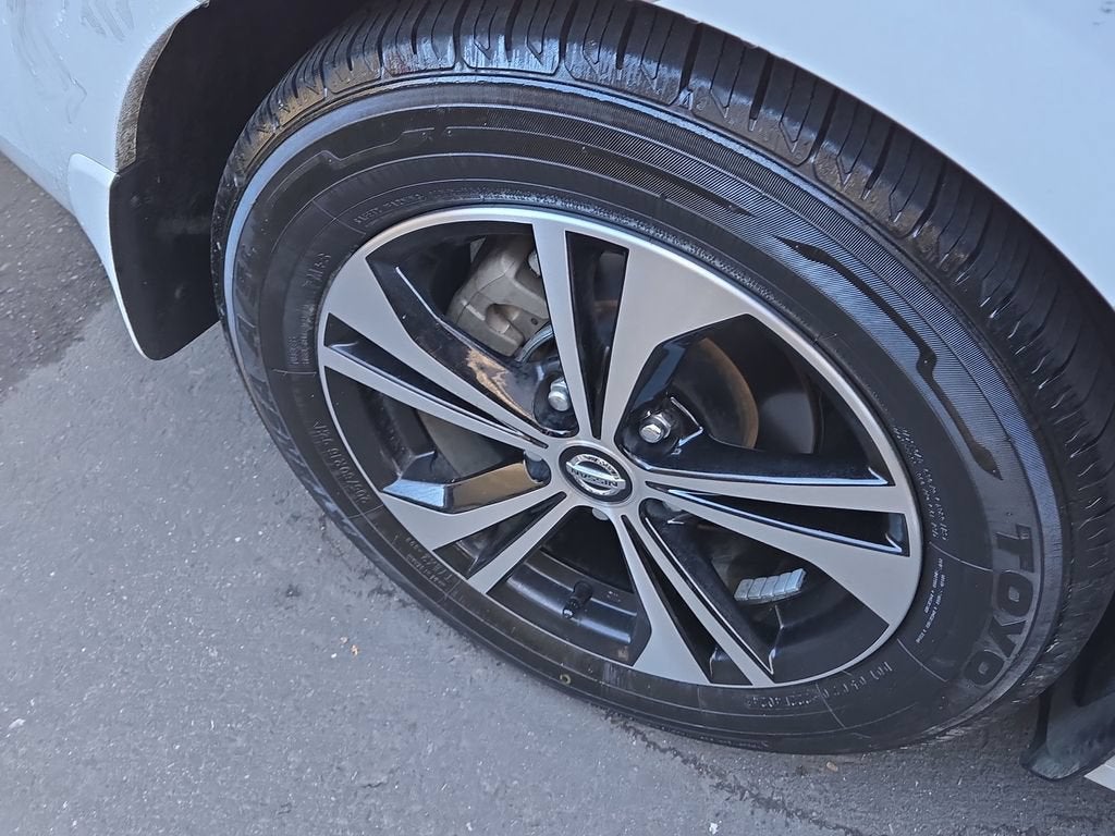2023 Nissan Sentra SV Xtronic CVT