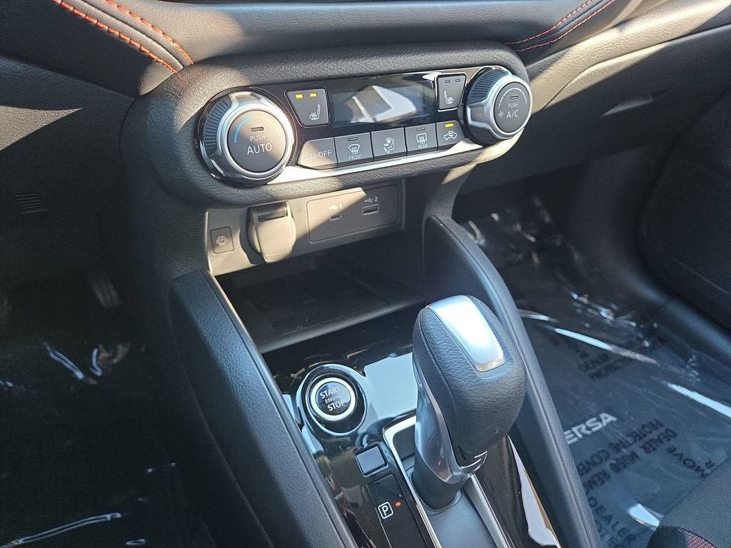 2025 Nissan Versa 1.6 SR