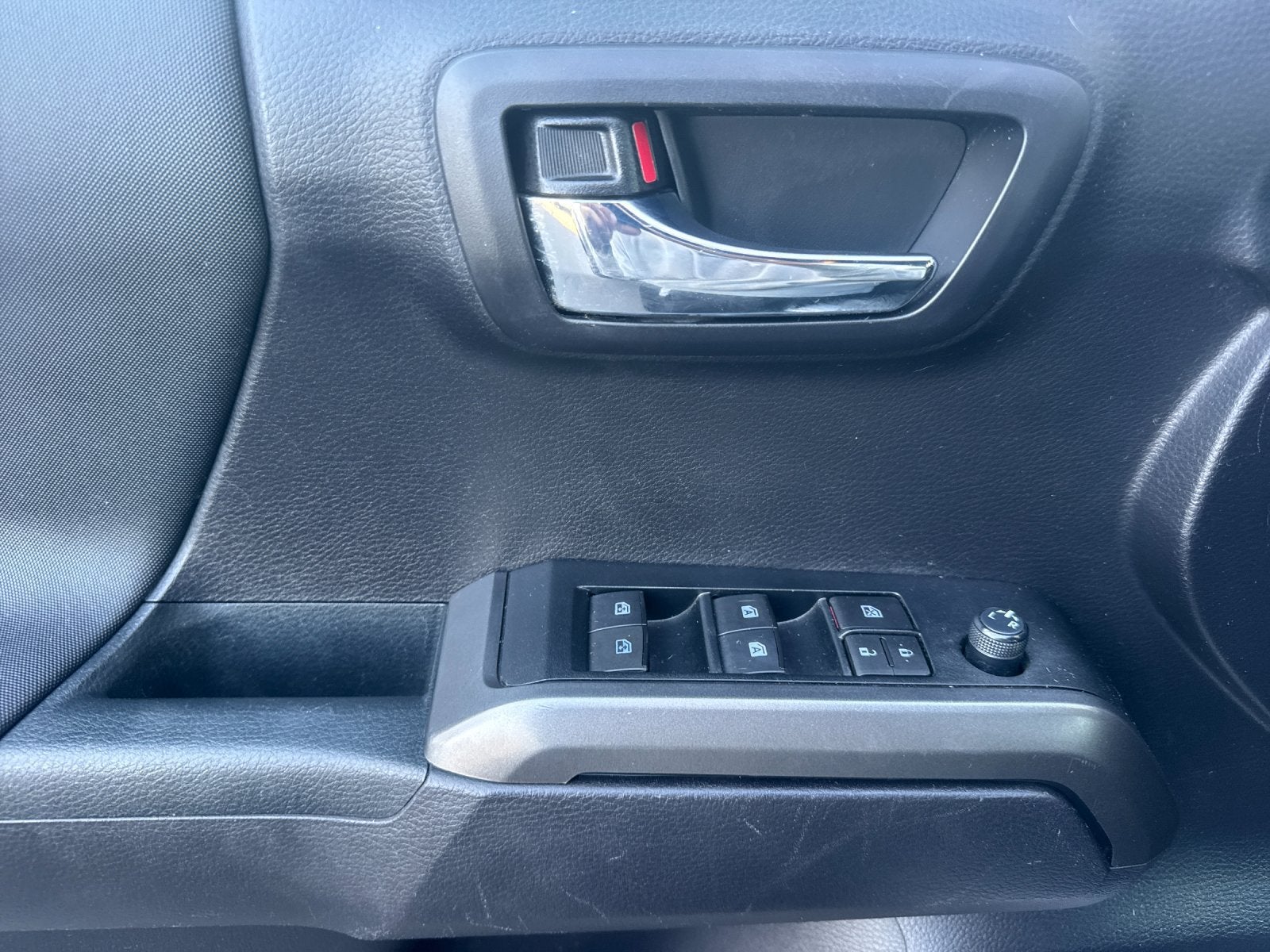 2021 Toyota Tacoma 4WD SR