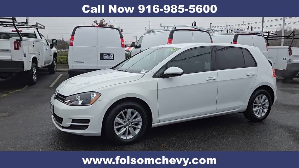 2017 Volkswagen Golf TSI S 4-Door