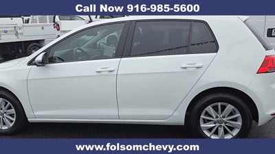 2017 Volkswagen Golf TSI S 4-Door