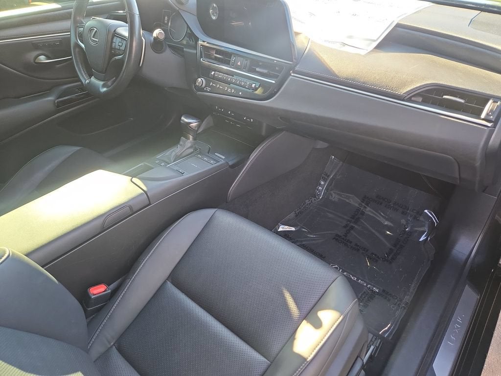 2022 Lexus ES 300h ES 300h