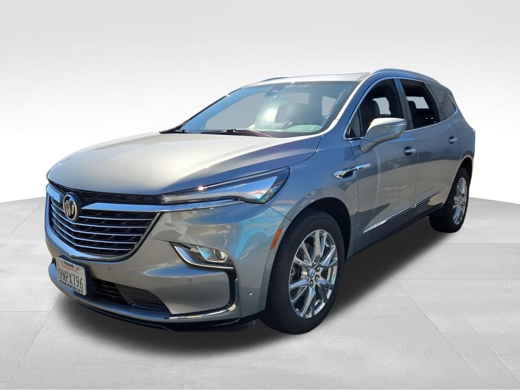 2024 Buick Enclave Essence