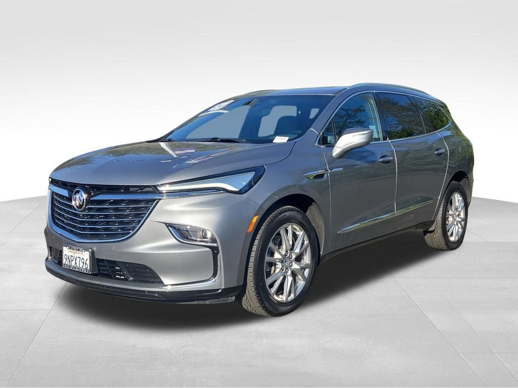 2024 Buick Enclave Essence